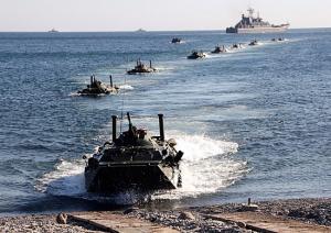 у 2012 навчальному році берегові війська чорноморського флоту виконали більше 350 бойових вправ