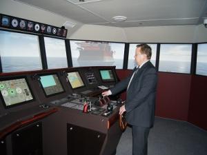 тренажерний центр криловского гнц дозволяє моделювати будь які ситуації в морі