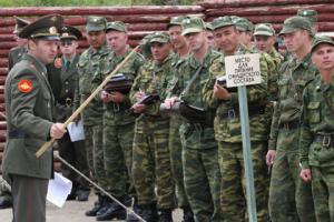 прапорщики і мічмани можуть знову зявитися в російських збройних силах